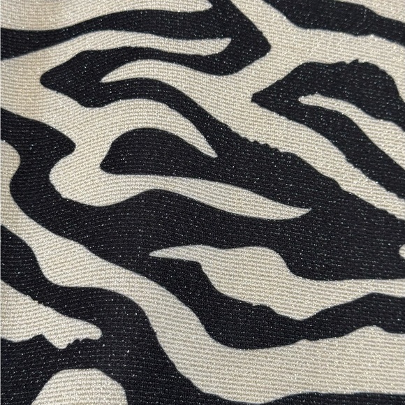 Women's Pull-on Zebra Print Bell Bottom Pants No Tags Measurements In Descr - Picture 4 of 7